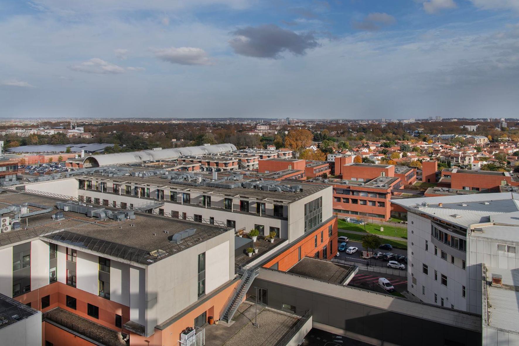 Sevenline Purpan Toulouse Tuluza Zewnętrze zdjęcie